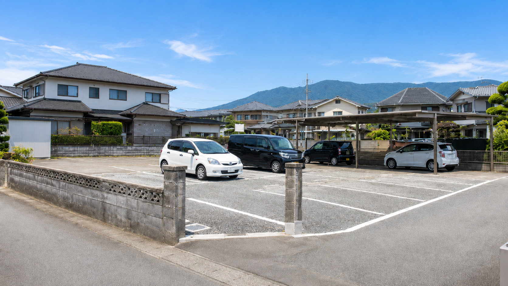 空き家の放置は危険｜火災・倒壊・賠償リスクと「駐車場化」という解決策
